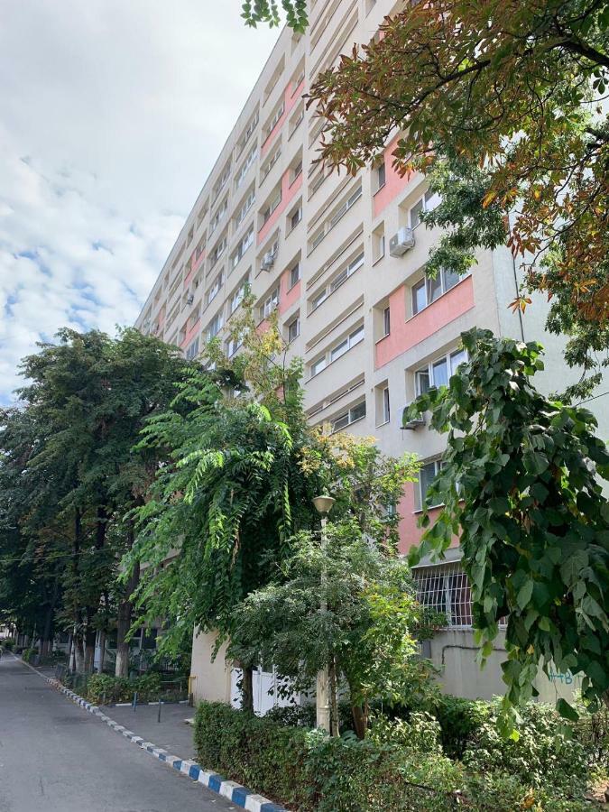 Apartament Cristina บูคาเรสต์ ภายนอก รูปภาพ